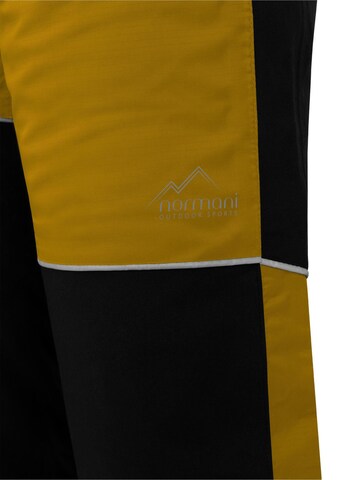 Regular Pantalon fonctionnel 'Sekiu' normani en jaune