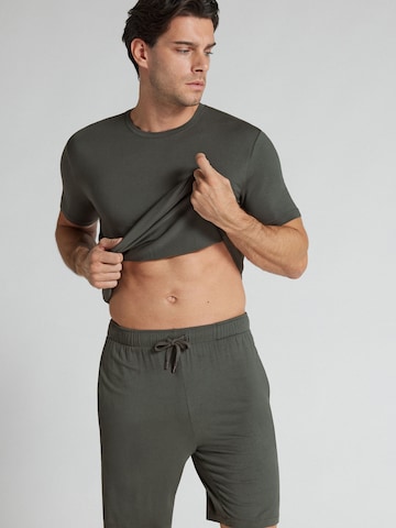 IUMAN Intimissimi Regular Pants in Green