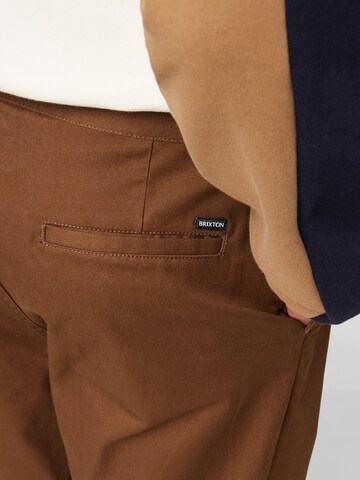 Regular Pantalon chino 'CHOICE' Brixton en marron