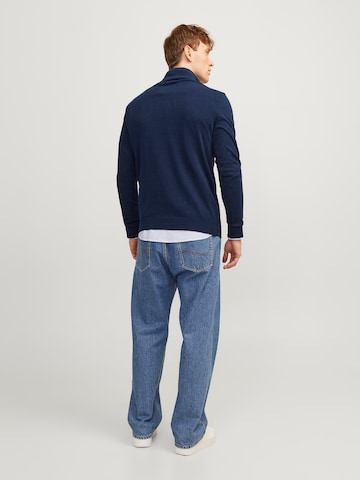 Pull-over 'JWHEMIL' JACK & JONES en bleu : derrière