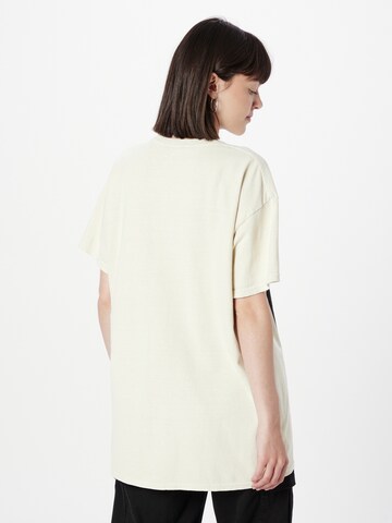 TOPSHOP - Camiseta talla grande en gris