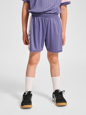 Hummel Regular Sportbroek in Lila: voorkant