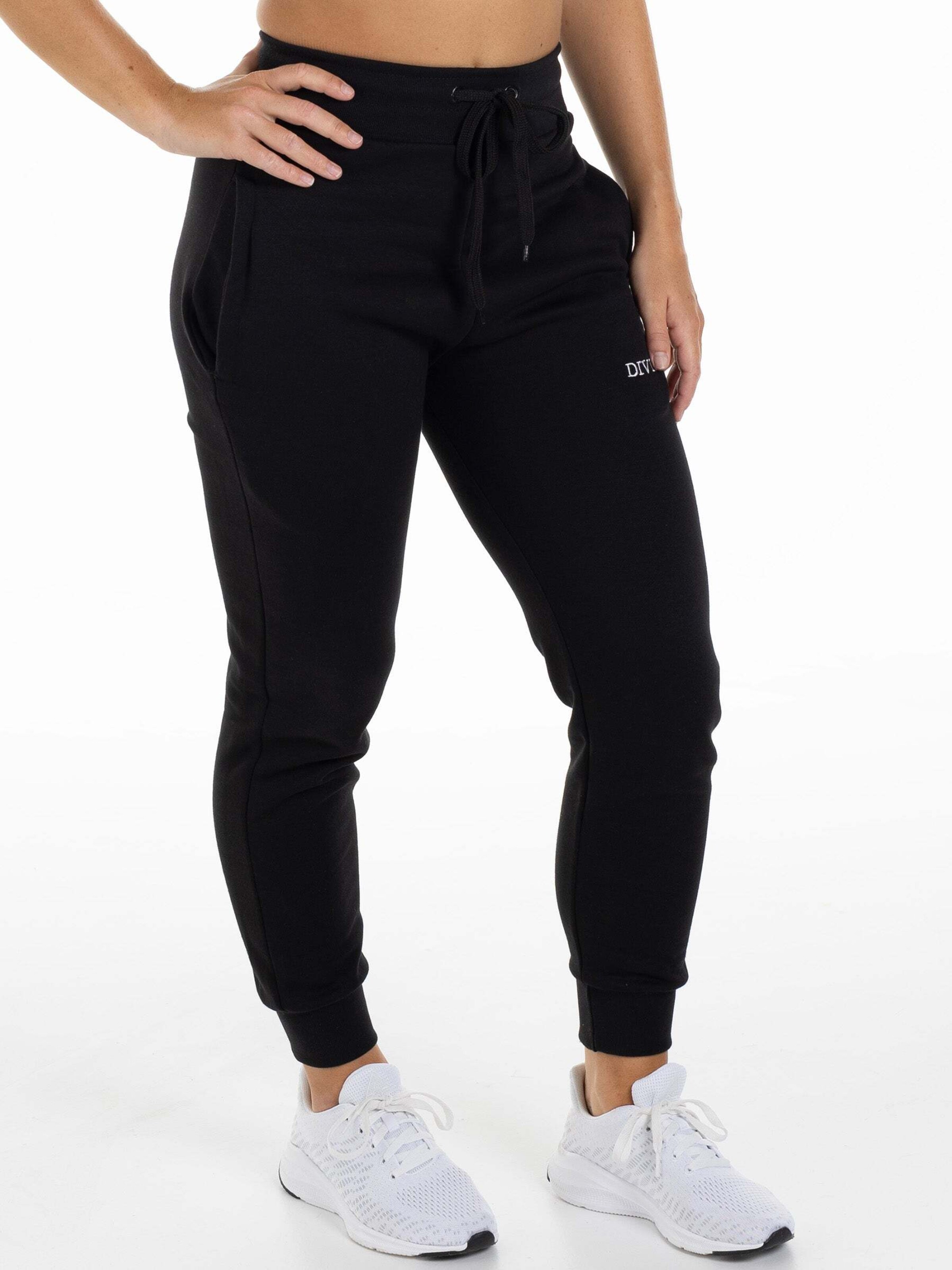 Divina Tapered Broek 'Comfy' in Zwart