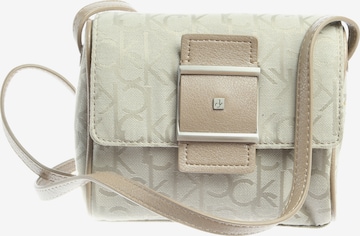 Calvin Klein Schultertasche / Umhängetasche One Size in Mischfarben: Vorderseite