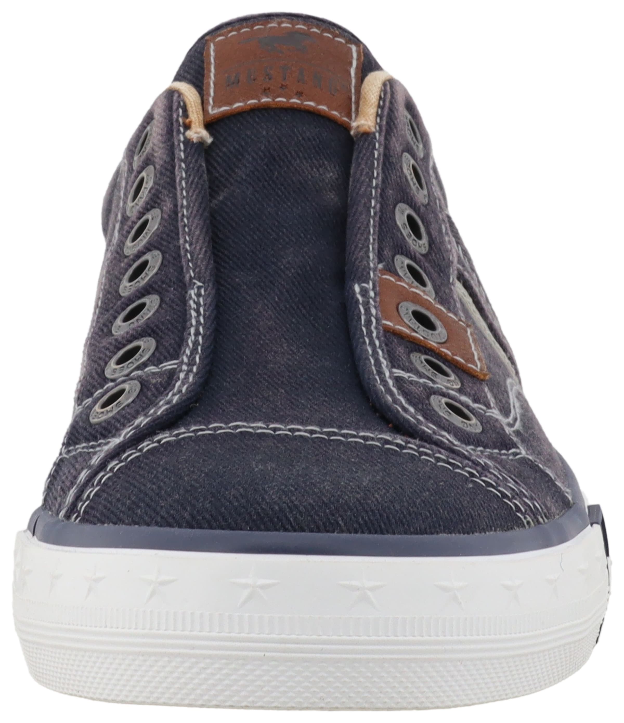 MUSTANG Sneakers in Blue