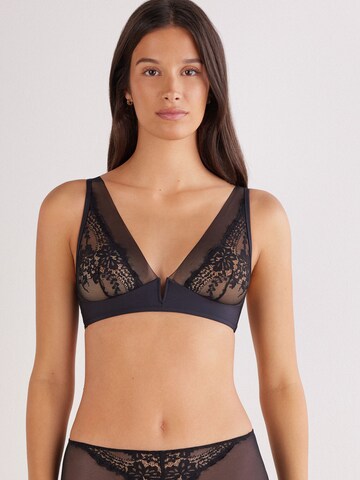 INTIMISSIMI Triangel BH in Schwarz: Vorderseite