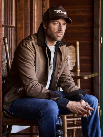 Fit confort Chemise ' Devin Overshirt ' MCS en jaune