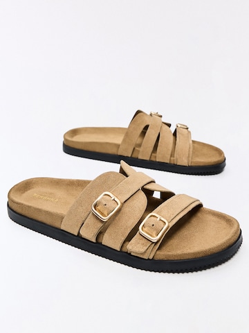 Zoccoletto di Bershka in marrone