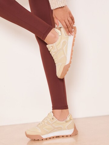 Baskets basses Lipsy en jaune