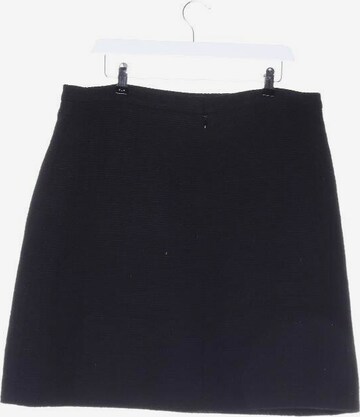 CHANEL Skirt in XXXL in Black