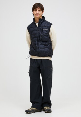 Gilet PEAK PERFORMANCE en noir : devant