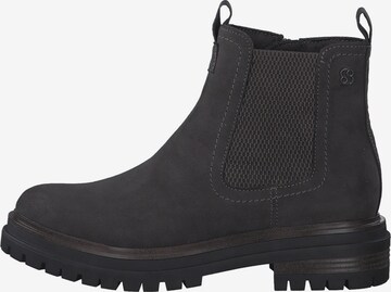 s.Oliver Chelsea Boots in Schwarz