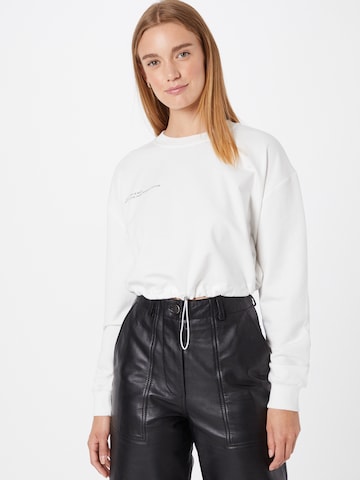 Bardot Sweatshirt in White: front