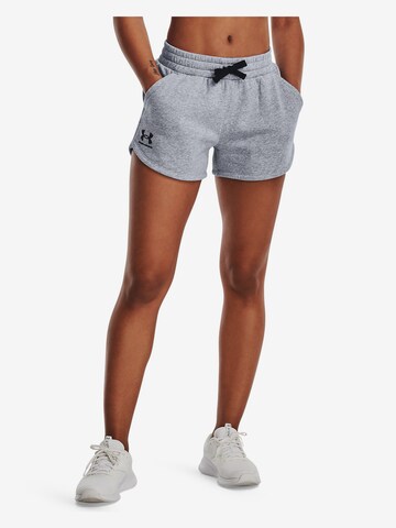 Regular Pantalon de sport 'Rival' UNDER ARMOUR en gris : devant