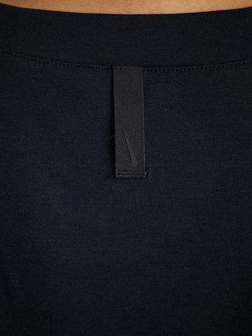 NIKE Athletic Sweatshirt '24.7' in Black