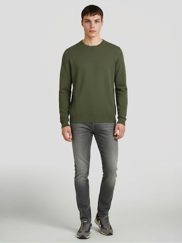Steppin' out Sweater in Green: front