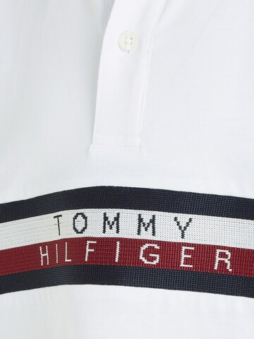 T-Shirt 'GLOBAL STRIPE' TOMMY HILFIGER en blanc