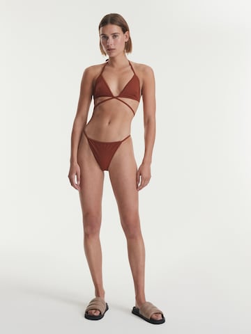 EDITED Bikinihousut 'Elia' värissä ruskea