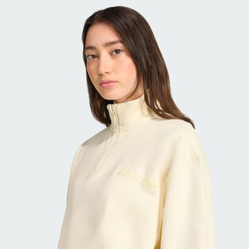 Sweat-shirt 'Essentials' ADIDAS ORIGINALS en blanc