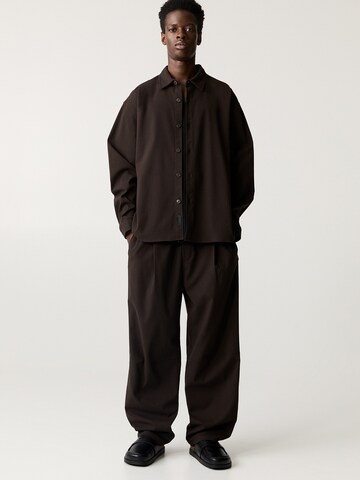 Pull&Bear Comfort fit Overhemd in Bruin