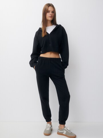 Pull&Bear Sweatjacka i svart