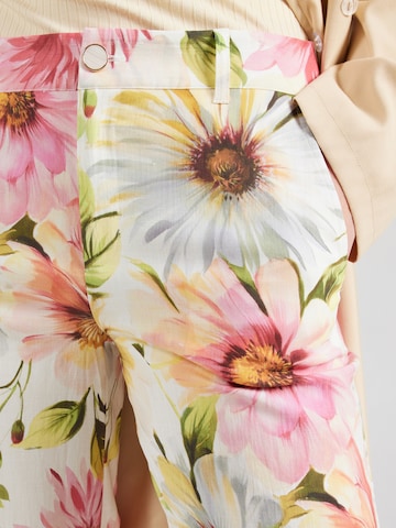 GUESS Wide leg Byxa 'COLETTE' i blandade färger