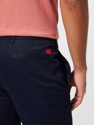 Coupe slim Pantalon chino 'David' HUGO Red en bleu