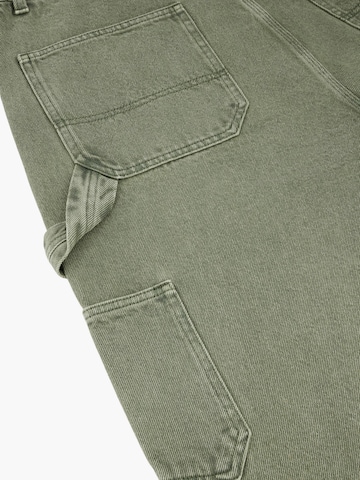 BALMOHK Baggy Housut värissä vihreä