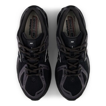 new balance Sneaker in Schwarz