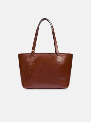 The Bridge Shopper in Bruin