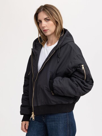 Bombers - Chaqueta de invierno 'NYAKO WOMEN' en negro