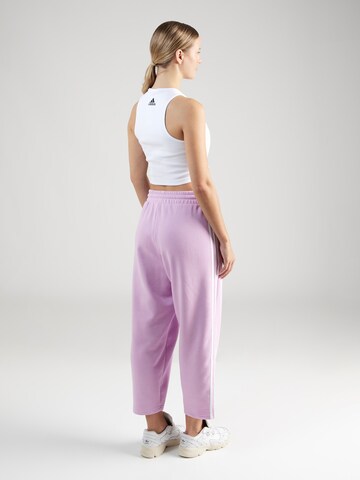 ADIDAS SPORTSWEAR Ohlapna forma Športne hlače 'Essentials' | vijolična barva