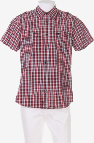 C&A Button Up Shirt in M in Red: front