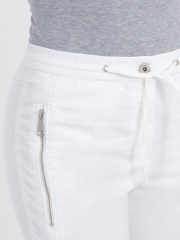 Recover Pants Regular Hose 'Caja' in Weiß