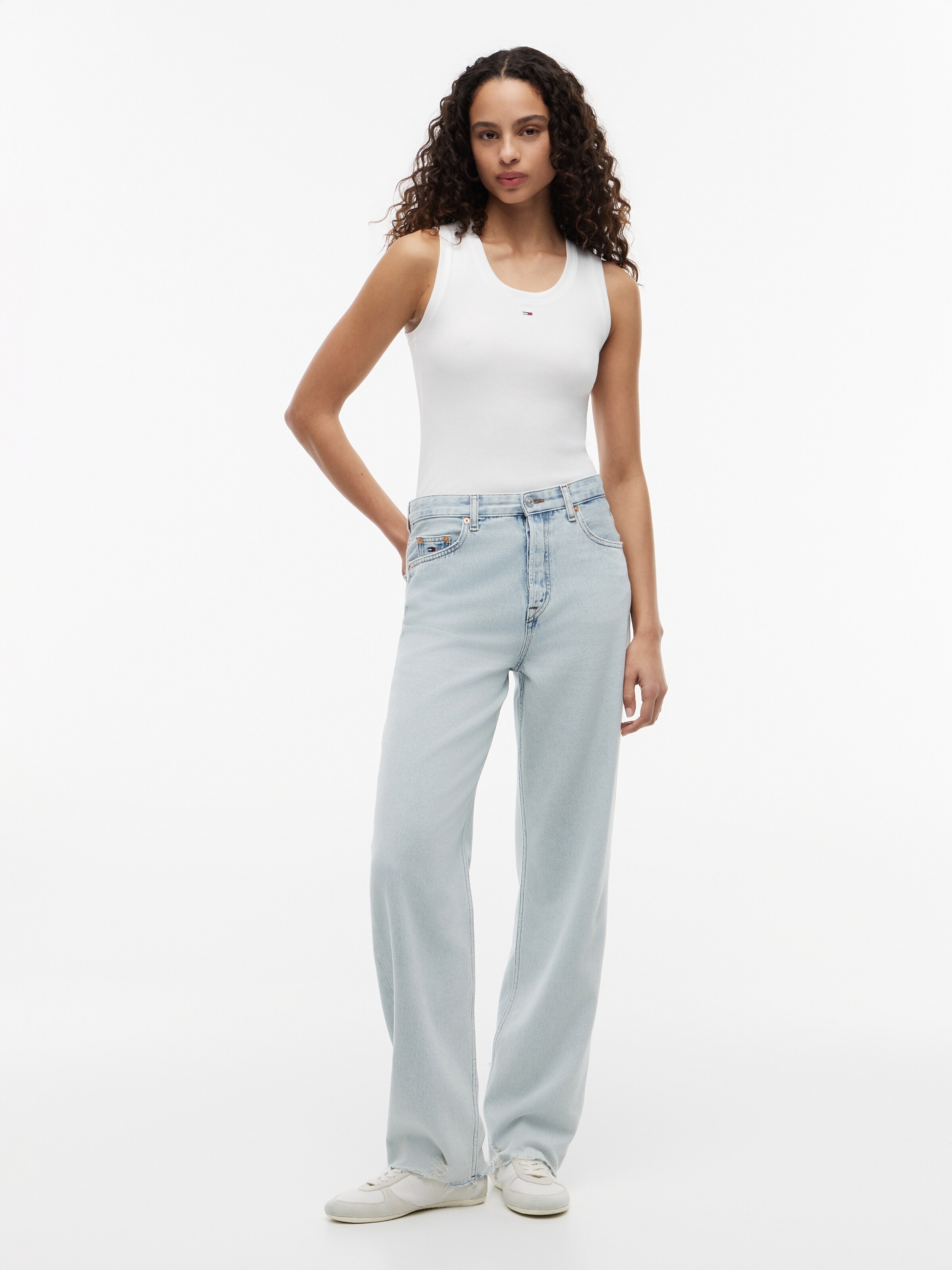 Tommy Jeans Top 'Essential' in Beige