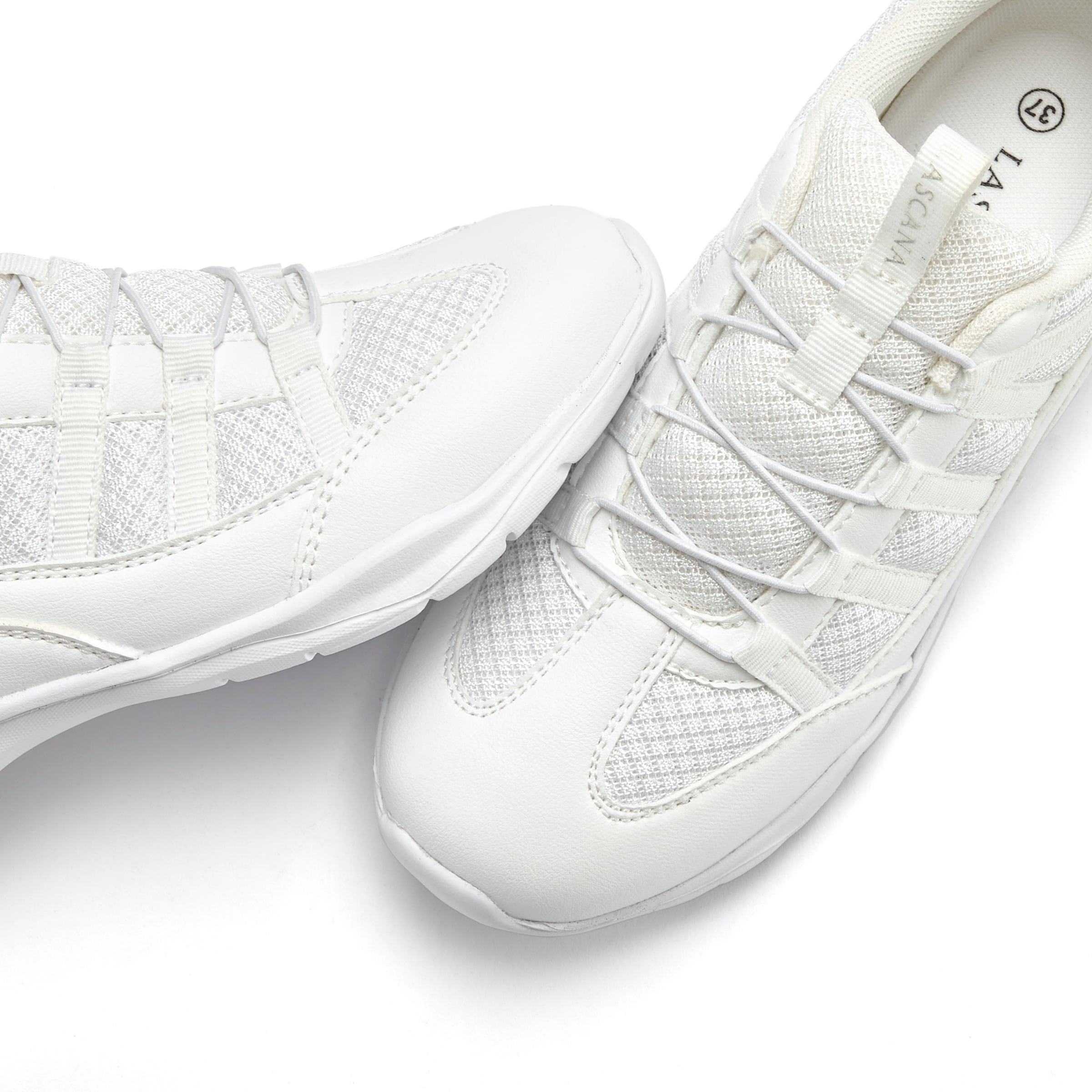 Baskets basses LASCANA en blanc