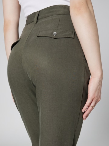 Effilé Pantalon à pince 'Nicola' Guido Maria Kretschmer Women en vert