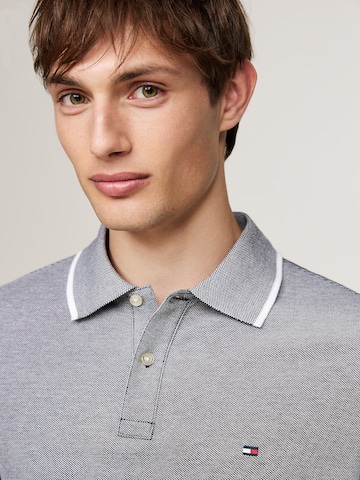 TOMMY HILFIGER Shirt in Grau