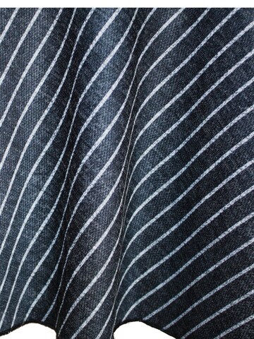 dunkle design Skirt 'Feinstrick Getreift' in Grey