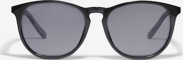 Pilgrim Sončna očala 'Camilla' | črna barva