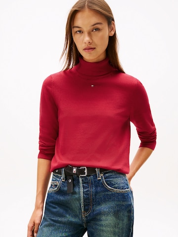 Tommy Jeans Sweater in Red: front