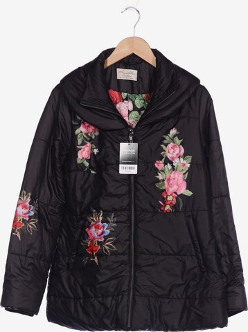 Himmelblau by Lola Paltinger Jacket & Coat in L in Black: front