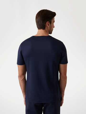 GUESS Shirt in Blau