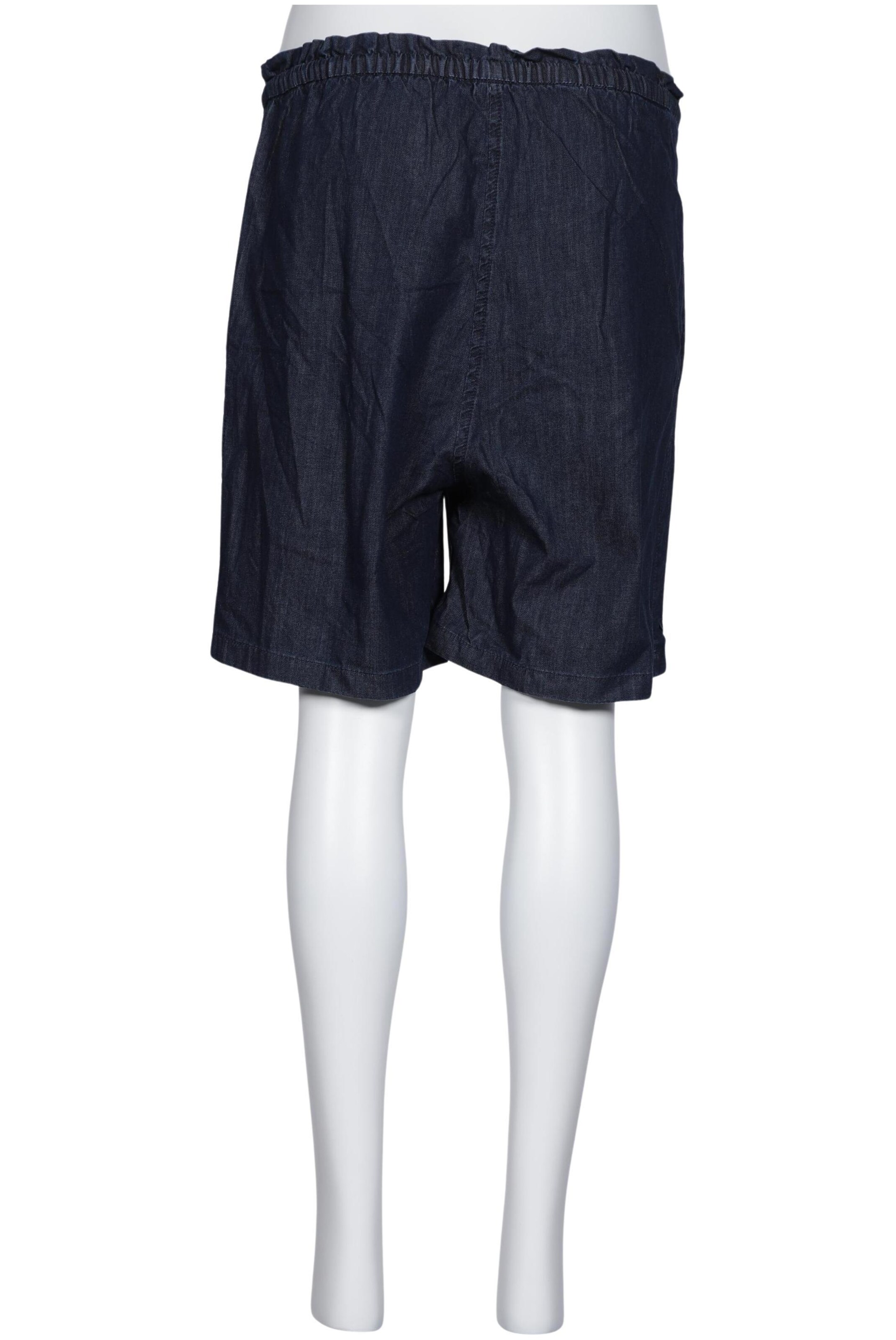hessnatur Shorts in M in Blue