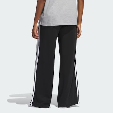 ADIDAS ORIGINALS Wide leg Trousers in Black
