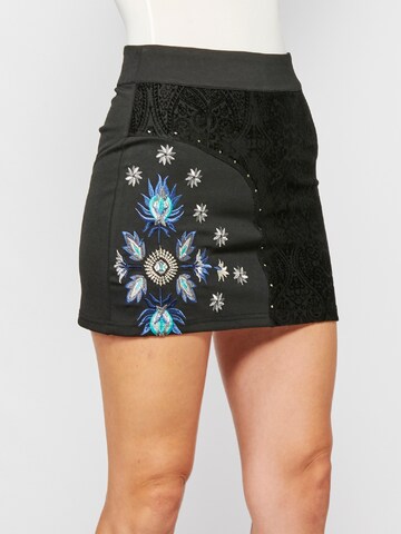 KOROSHI Skirt in Black