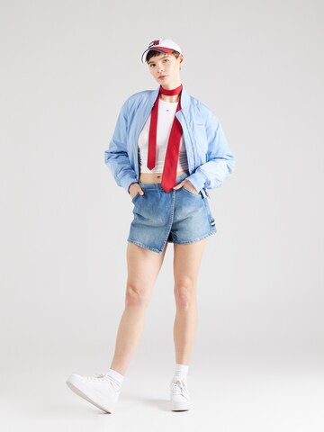 Tommy Jeans Regular Shorts in Blau