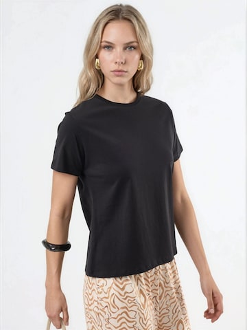 Busem - Camisa em preto