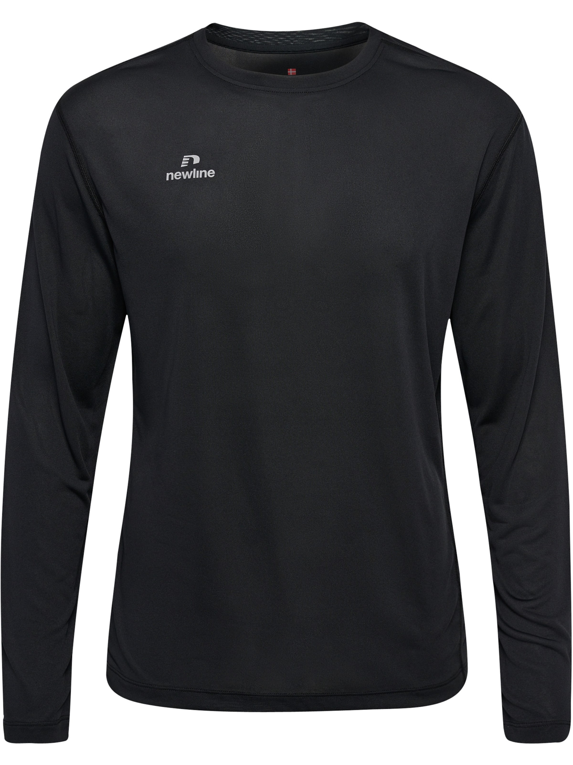 Newline Performance shirt in Black: front