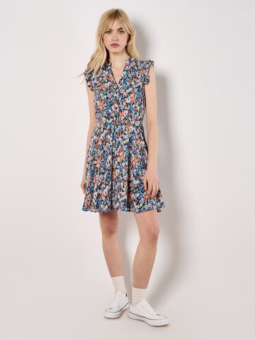 Robe ' ' Apricot en bleu : devant